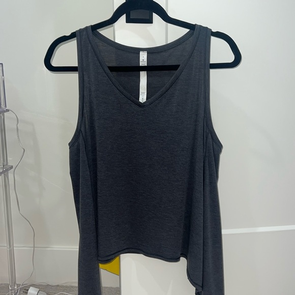 Gray Lululemon tank top size 4 - Picture 1 of 3